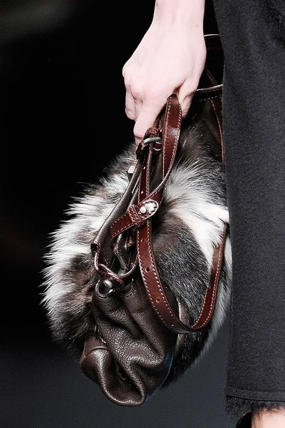 Look 57